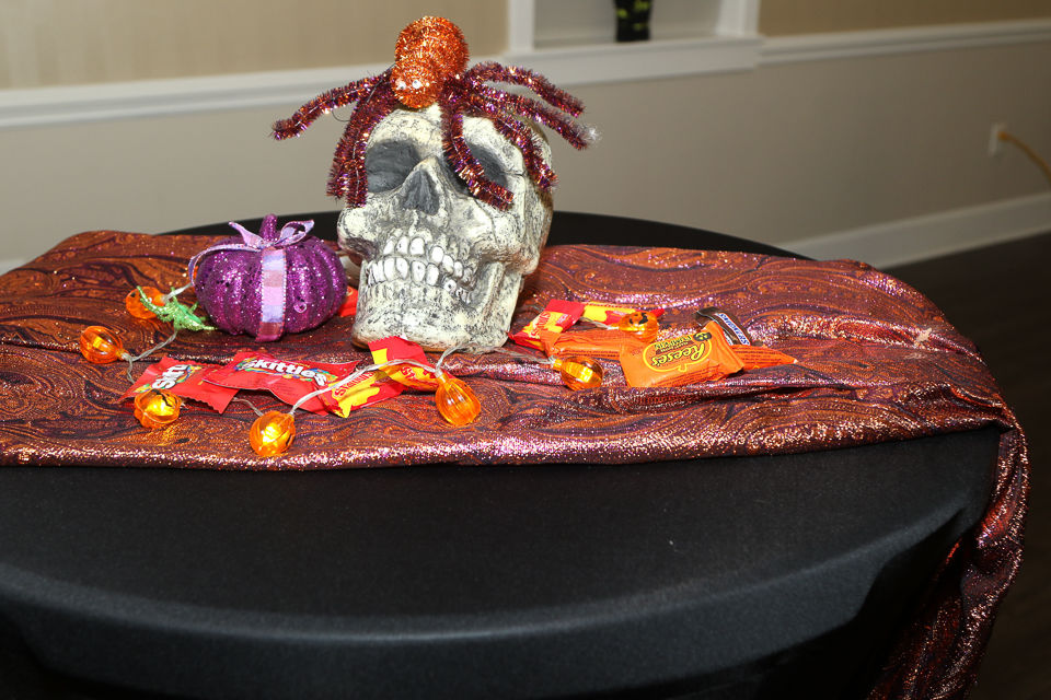Meeting Place Mission Halloween Party_Morganton Community House 2019-9076.JPG